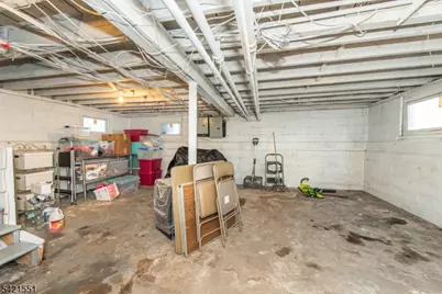 32 Irving St, Montclair, NJ 07042 - Photo 18