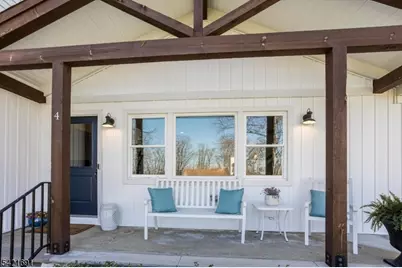 4 Valley View Rd, Chester, NJ 07930 - Photo 4