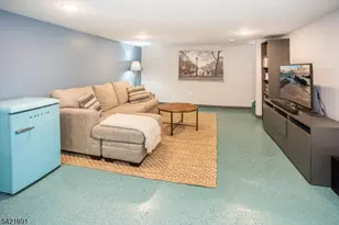 4 Valleyview Rd, Chester, NJ 07930 - Photo 32