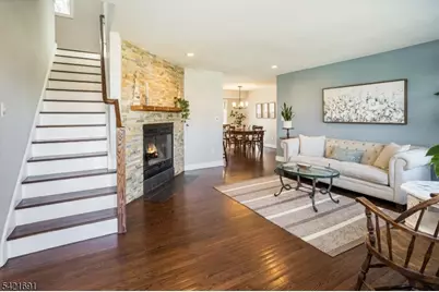 4 Valley View Rd, Chester, NJ 07930 - Photo 8