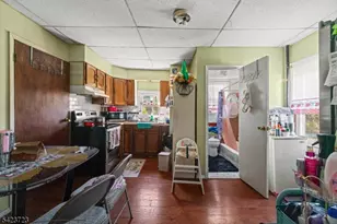 30 Lindsley Ave, West Orange Township, NJ 07052 - Photo 34