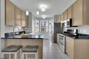 140 Arrowgate Dr, Randolph Township, NJ 07869 - Photo 12