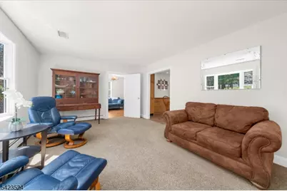 20 Cedar Grove Rd, Clinton Township, NJ 08801 - Photo 6