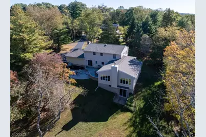 20 Cedar Grove Rd, Clinton Township, NJ 08801 - Photo 2