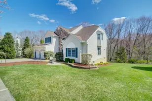 8 Mulberry Ct, Roxbury Township, NJ 07876 - Photo 2