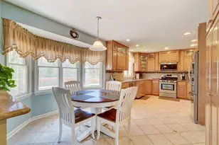 8 Mulberry Ct, Roxbury Township, NJ 07876 - Photo 14