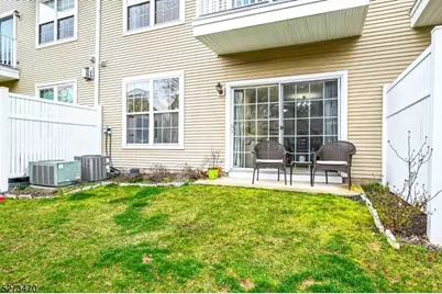 106 Rock Creek Dr, Clifton, NJ 07014 - Photo 22