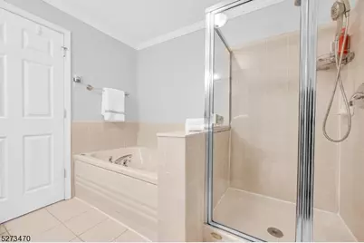 106 Rock Creek Dr, Clifton, NJ 07014 - Photo 32