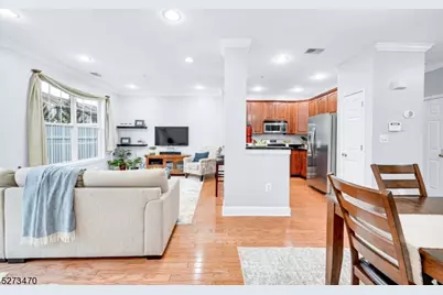 106 Rock Creek Dr, Clifton, NJ 07014 - Photo 10