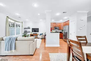 106 Rock Creek Dr, Clifton, NJ 07014 - Photo 10