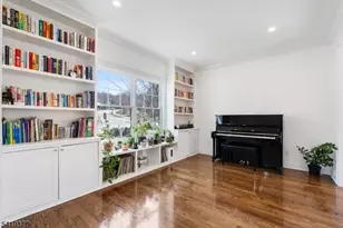 2 Himsl Ct, West Orange Township, NJ 07052 - Photo 10