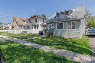 427 Robins St, Roselle, NJ 07203 - Photo 14