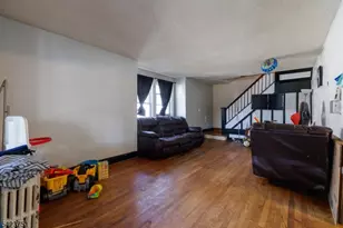 427 Robins St, Roselle, NJ 07203 - Photo 18