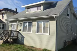 427 Robins St, Roselle, NJ 07203 - Photo 1