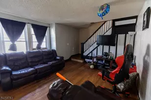 427 Robins St, Roselle, NJ 07203 - Photo 20