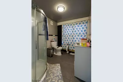 427 Robins St, Roselle, NJ 07203 - Photo 32