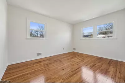 71 Ridge Rd, Cedar Grove, NJ 07009 - Photo 16