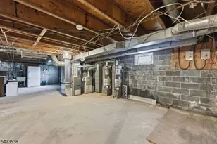 23 Renaissance Dr, Clifton, NJ 07013 - Photo 14