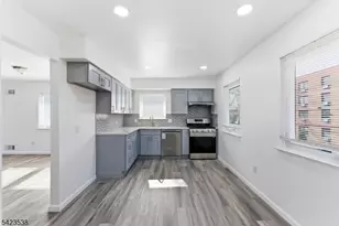 23 Renaissance Dr, Clifton, NJ 07013 - Photo 4