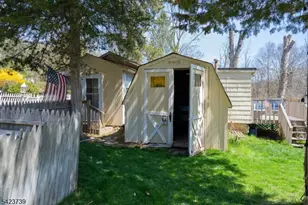 32 Cedar Terrace, Jefferson Township, NJ 07885 - Photo 12