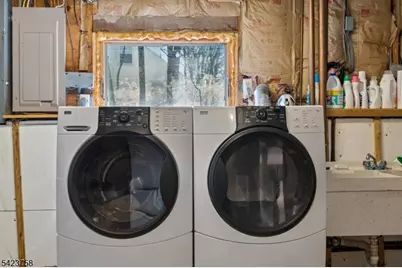 201 S New Jersey Ave, Jefferson Township, NJ 07849 - Photo 28