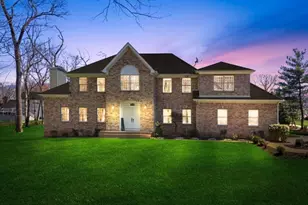 28 Woodshire Terrace, Montville Township, NJ 07082 - Photo 2