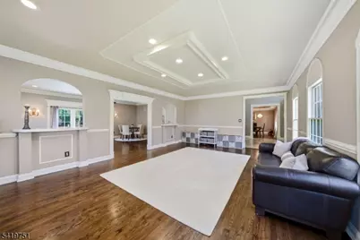 28 Woodshire Ter, Montville Township, NJ 07082 - Photo 14