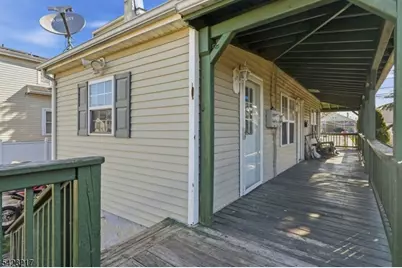 131 La Monte Ave, Bound Brook, NJ 08805 - Photo 4