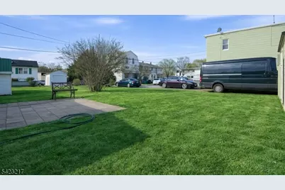 131 La Monte Ave, Bound Brook, NJ 08805 - Photo 28