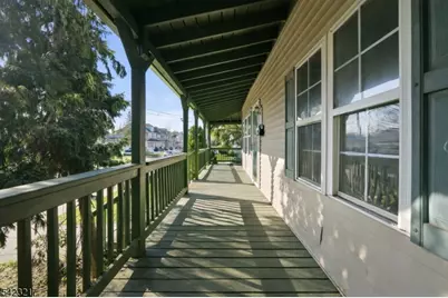 131 La Monte Ave, Bound Brook, NJ 08805 - Photo 6