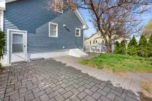 191 E 9th St, Clifton, NJ 07011 - Photo 28