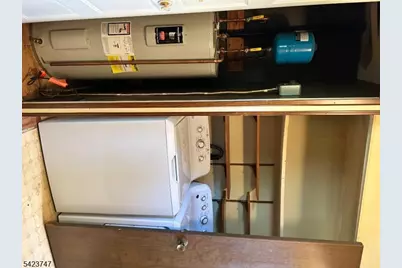 10 Watergate Dr, High Bridge, NJ 08829 - Photo 18