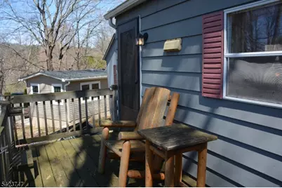 10 Watergate Dr, High Bridge, NJ 08829 - Photo 24