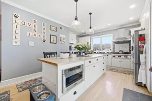 173 Point Breeze Dr, West Milford, NJ 07421 - Photo 10