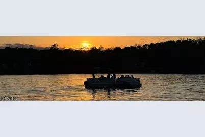 173 Point Breeze Dr, West Milford, NJ 07421 - Photo 48