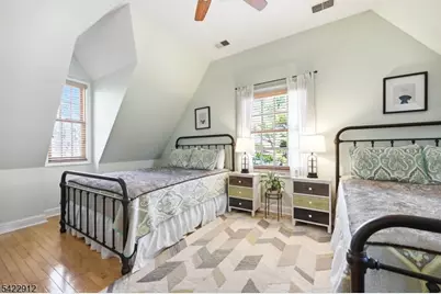 173 Point Breeze Dr, West Milford, NJ 07421 - Photo 16