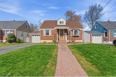 201 Floyd St, Belleville, NJ 07109 - Photo 1