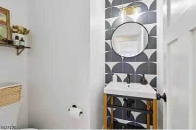 67 Woodland Ave, Verona, NJ 07044 - Photo 18