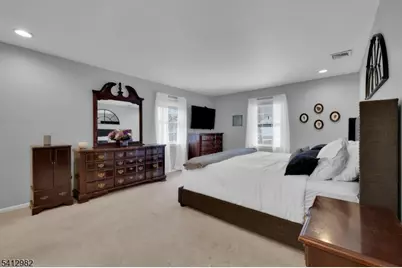 51 Winay Ter, Washington Township, NJ 07853 - Photo 24