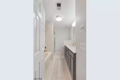 64 Henning Ter #64, Denville, NJ 07834 - Photo 22