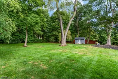 8 Beechwood Rd, Bernards Township, NJ 07920 - Photo 8