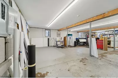 593 New York Ave, Lyndhurst Township, NJ 07071 - Photo 18