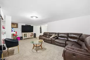 1296 Magie Ave, Elizabeth, NJ 07208 - Photo 18