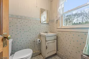 101 Reid Ave, Passaic, NJ 07055 - Photo 16