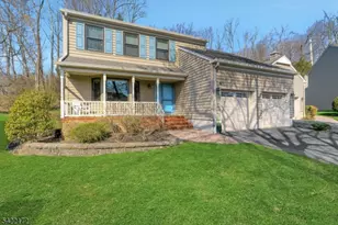 9 Forest Dale Dr, Harding Township, NJ 07960 - Photo 2