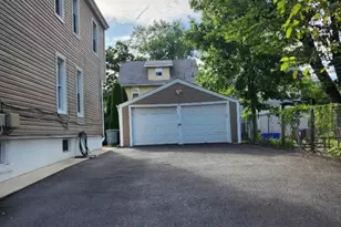 10 Westcott St, Bloomfield, NJ 07003 - Photo 14