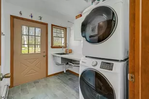 25 Yorke Rd, Mountain Lakes, NJ 07046 - Photo 22