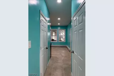 192 Edmund Ave, Paterson, NJ 07502 - Photo 8