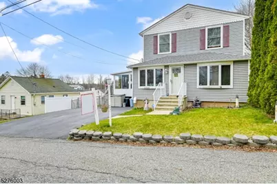 22 Glenridge Rd, West Milford, NJ 07421 - Photo 2