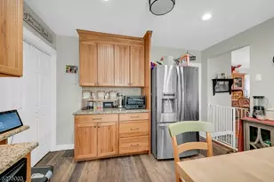 22 Glenridge Rd, West Milford, NJ 07421 - Photo 14